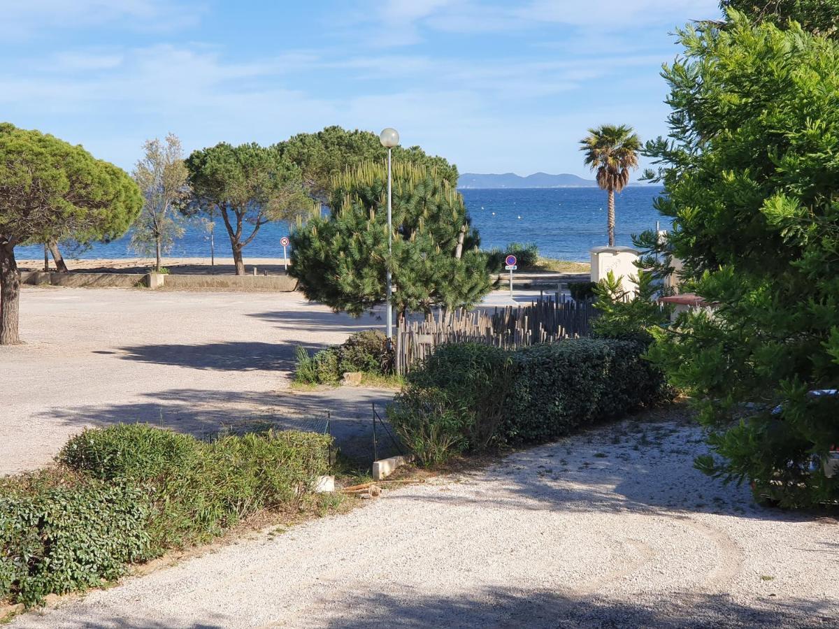 Studio Acces Direct A La Plage La Londe-les-Maures Kültér fotó